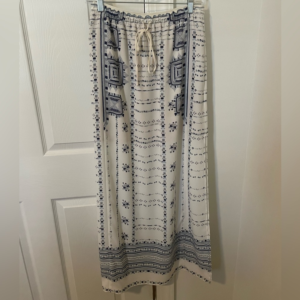 BCBG RUNWAY Collection Maxi Skirt